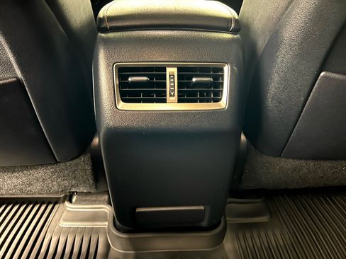 Used 2022 Lexus RX 350L FWD w/ Premium Package image 34