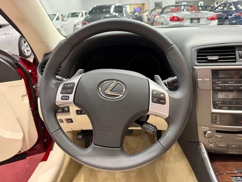 Used 2013 Lexus IS 250C RWD image 40