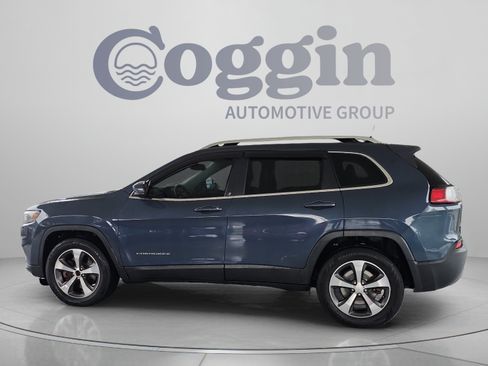 Used 2019 Jeep Cherokee Limited AWD/4WD image 2