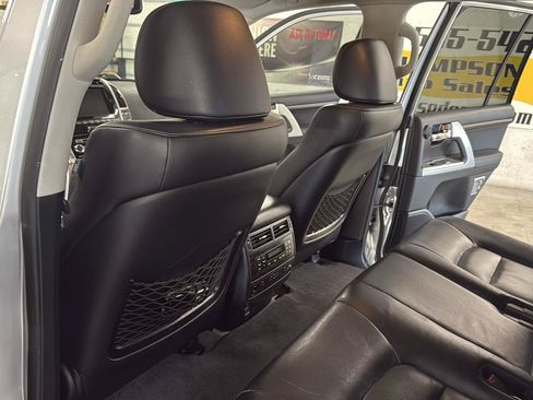 Used 2013 Toyota Land Cruiser AWD/4WD image 37