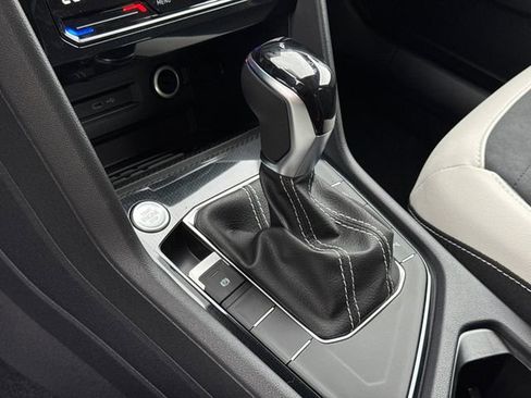 New 2026 Volkswagen Taos SE image 37