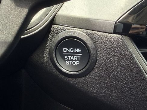 Used 2025 Ford Escape Active FWD image 20