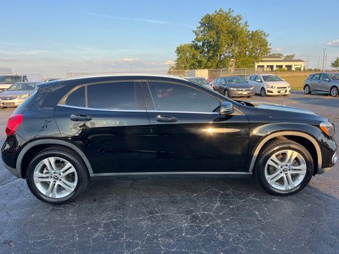 Used 2019 Mercedes-Benz GLA 250 4MATIC image 8