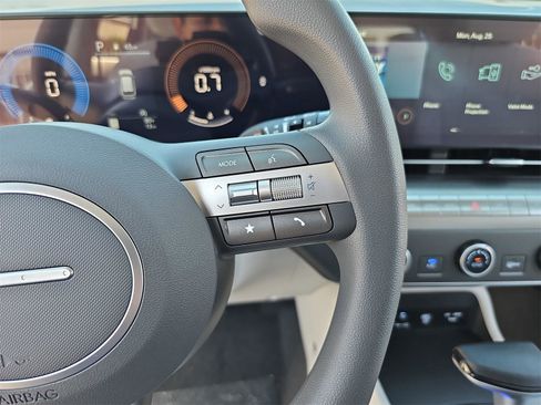 New 2026 Hyundai Kona SE image 26