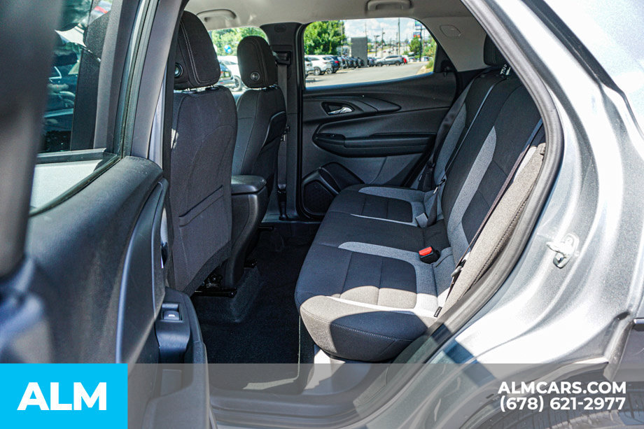 Used 2025 Chevrolet TrailBlazer LT FWD image 20