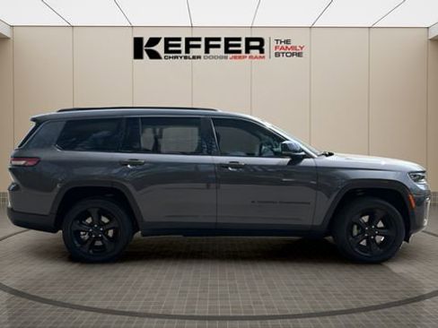 New 2026 Jeep Grand Cherokee L Limited AWD/4WD image 6