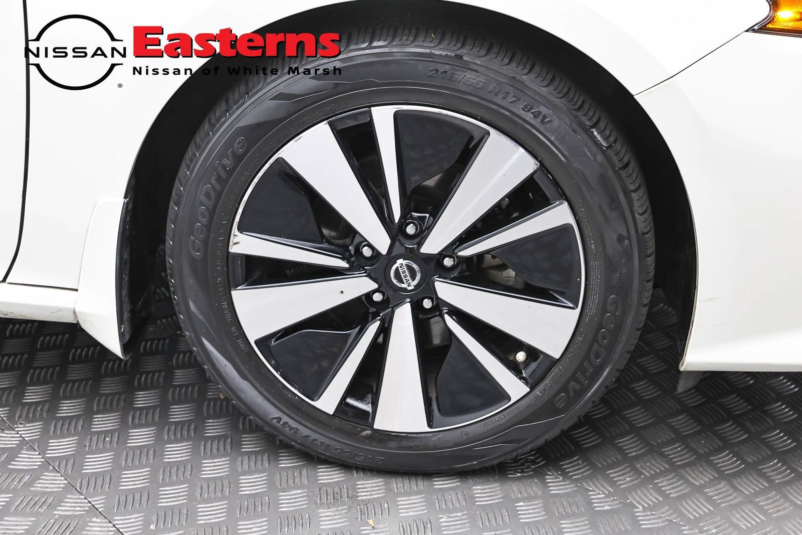 Used 2022 Nissan Altima 2.5 SV w/ SV Premium Package FWD image 30