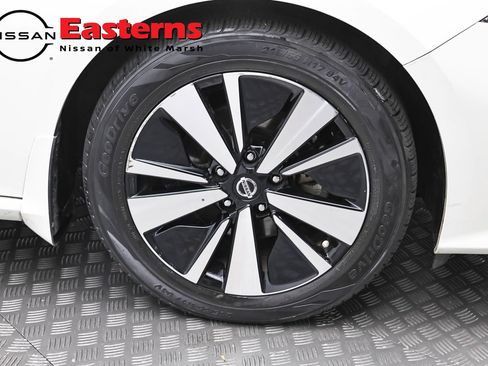 Used 2022 Nissan Altima 2.5 SV w/ SV Premium Package FWD image 30