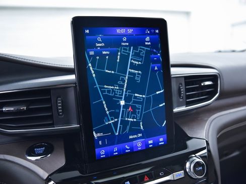 Used 2023 Ford Explorer Platinum w/ Technology Package image 21