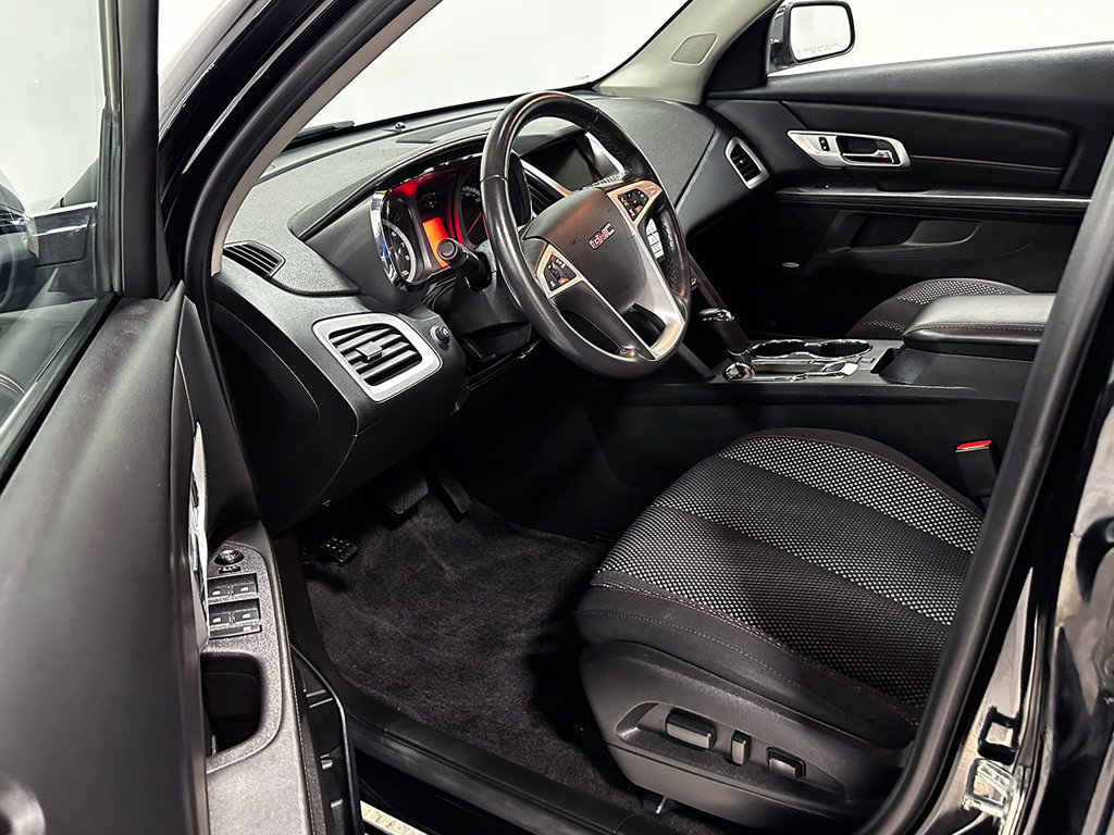 Used 2016 GMC Terrain SLE w/ Chrome Edition AWD/4WD image 16
