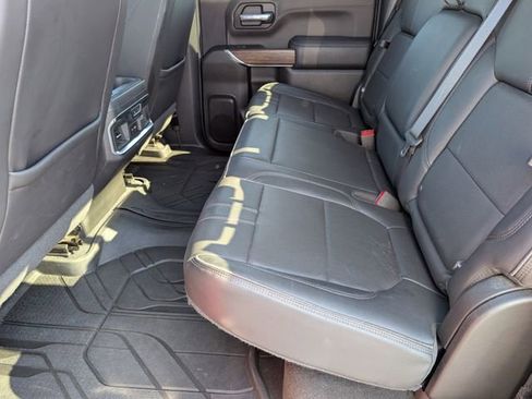 Used 2020 Chevrolet Silverado 1500 High Country image 28