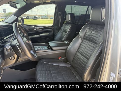 Used 2023 Cadillac Escalade V AWD/4WD image 28