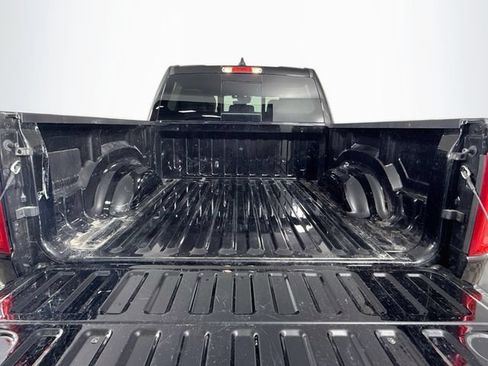 Used 2025 RAM 1500 Laramie w/ Sport Appearance Package AWD/4WD image 25