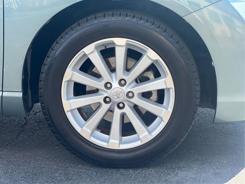 Used 2009 Toyota Venza AWD image 23