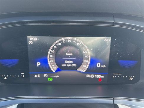 Used 2022 Volkswagen Taos SE image 35