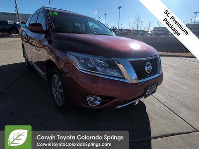 Used 2014 Nissan Pathfinder SL w/ SL Premium Package
