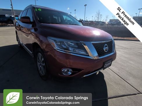 Used 2014 Nissan Pathfinder SL w/ SL Premium Package image 1