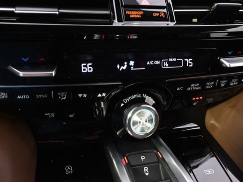 Used 2023 Acura MDX SH-AWD w/ Technology Package image 31