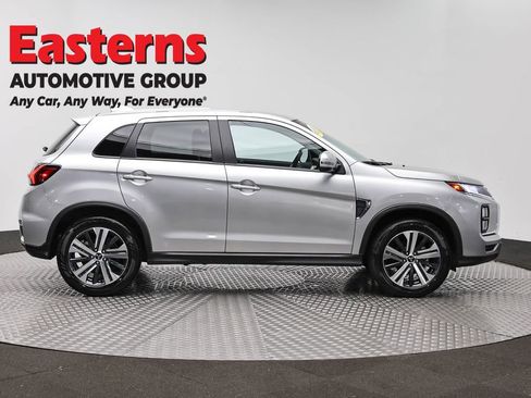 Used 2025 Mitsubishi Outlander Sport AWD image 4