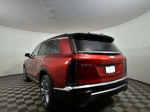 New 2026 Cadillac Vistiq Luxury w/ LPO, Floor Liner Package image 20