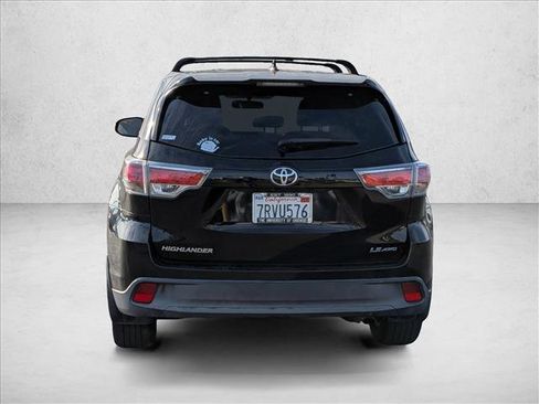 Used 2016 Toyota Highlander Plus image 6