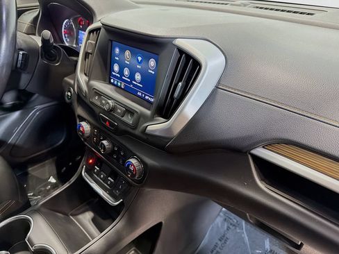 Used 2020 GMC Terrain SLE w/ Driver Convenience Package AWD/4WD image 34