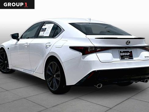 Used 2025 Lexus IS 350 F Sport RWD image 11