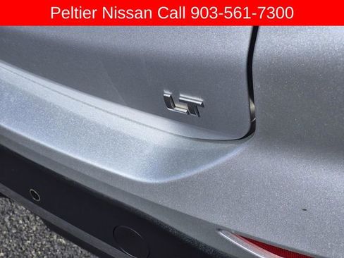 Used 2022 Chevrolet Equinox LT image 8