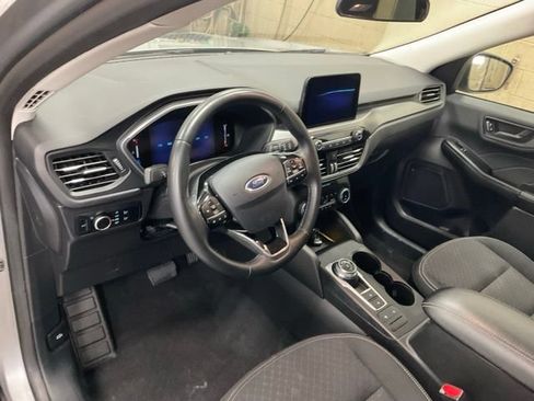 Used 2024 Ford Escape Active AWD/4WD image 6
