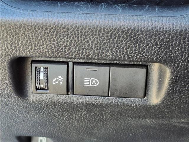 Used 2024 Toyota RAV4 LE AWD/4WD image 13