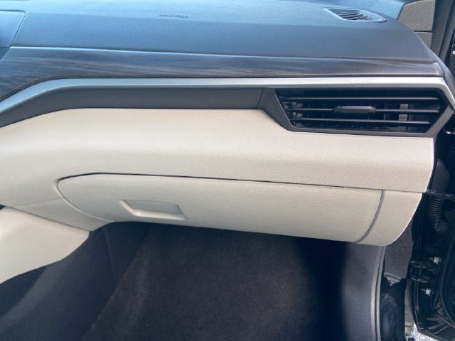 Used 2025 Nissan Altima 2.5 SV FWD image 15