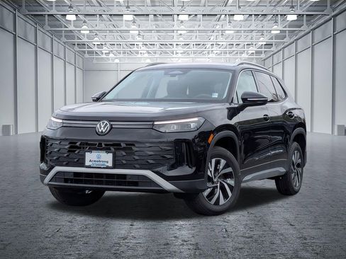New 2026 Volkswagen Tiguan S AWD/4WD image 1
