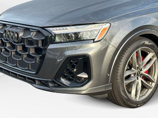 Certified 2026 Audi Q7 3.0T Prestige AWD/4WD image 8