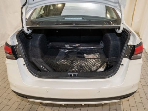 New 2025 Nissan Versa SV w/ Trunk Package image 4