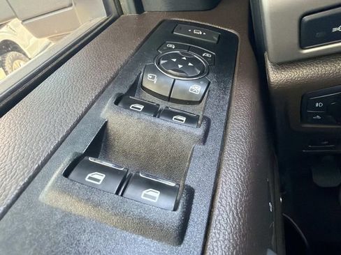 Used 2022 Ford F250 King Ranch w/ King Ranch Ultimate Package AWD/4WD image 21