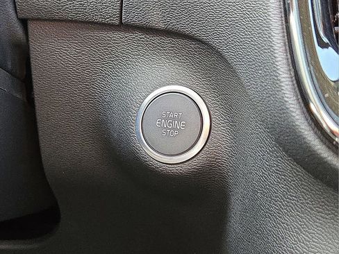 New 2026 Volvo XC40 B4 Plus w/ Protection Package Premier image 31