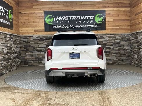 Used 2023 Hyundai Palisade SEL w/ Premium Package AWD/4WD image 11
