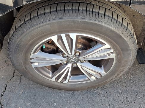 Used 2017 Acura MDX SH-AWD image 6