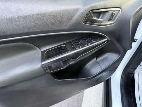 Used 2016 Ford Transit Connect XL image 13