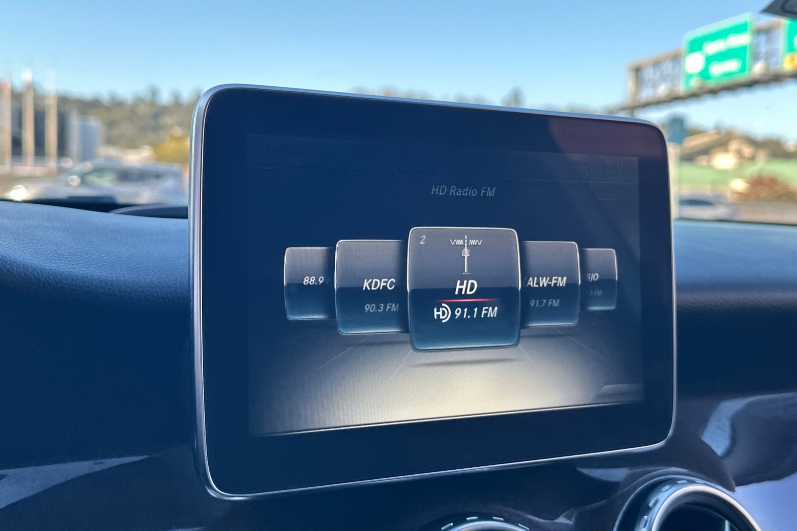 Used 2016 Mercedes-Benz GLA 250 image 19
