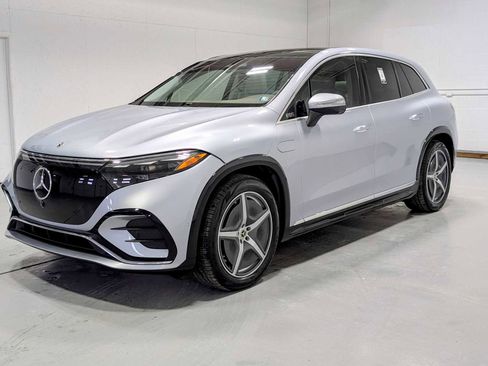 Certified 2023 Mercedes-Benz EQS 580 4MATIC SUV image 1