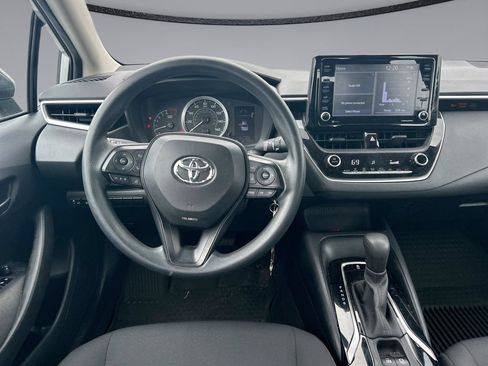 Used 2022 Toyota Corolla LE FWD image 9