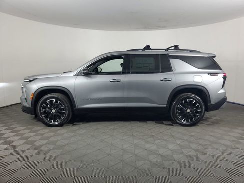 New 2026 Chevrolet Traverse LT image 7