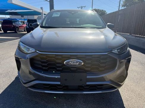 Used 2024 Ford Escape ST-Line image 5