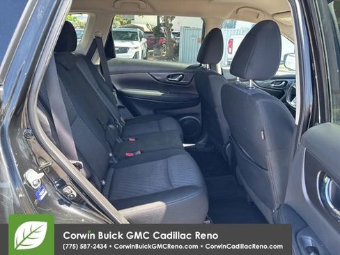 Used 2019 Nissan Rogue SV AWD/4WD image 14