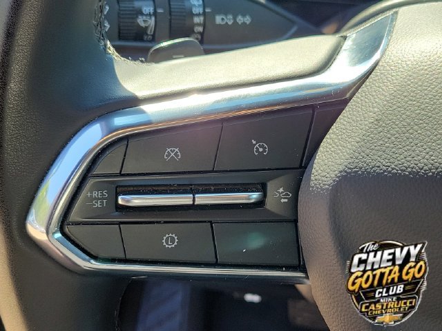 Used 2025 Chevrolet Suburban LT AWD/4WD image 12