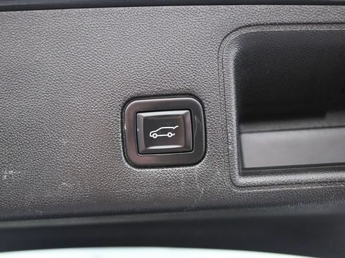 Used 2018 GMC Terrain SLT w/ Preferred Package AWD/4WD image 35