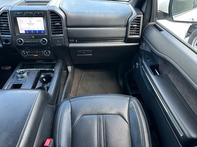 Used 2021 Ford Expedition Limited RWD image 14