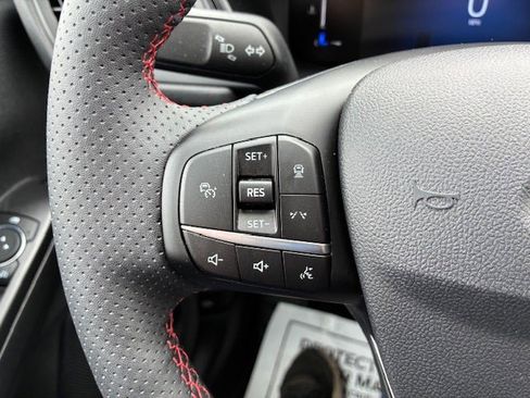 Used 2025 Ford Escape ST-Line w/ Tech Pack #1 AWD/4WD image 24