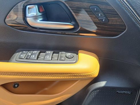 Certified 2022 Chrysler Pacifica Pinnacle FWD image 29